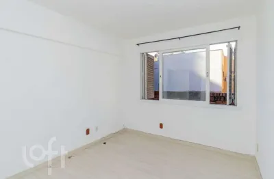 Apartamento com 2 quartos à venda na avenida alegrete, 325, petrópolis, porto alegre, 52 m2 por r$ 330.000