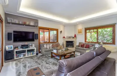 Casa em condomínio fechado com 3 quartos à venda na travessa pedra redonda, 450, ipanema, porto alegre, 360 m2 por r$ 1.540.000