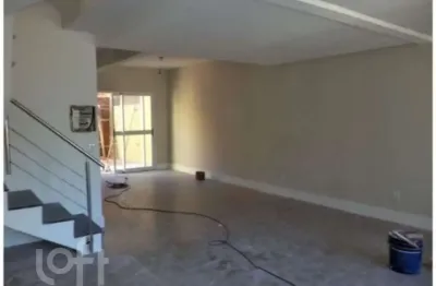 Casa com 3 quartos à venda na rua senador mondin, 34, espírito santo, porto alegre, 175 m2 por r$ 654.900