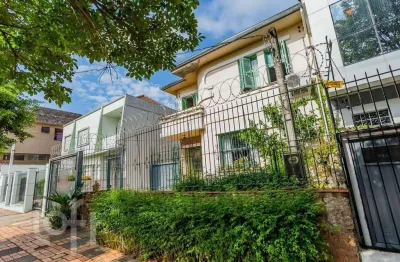 Casa com 4 quartos à venda na rua vinte e quatro de outubro, 1257, são geraldo, porto alegre, 300 m2 por r$ 1.080.000