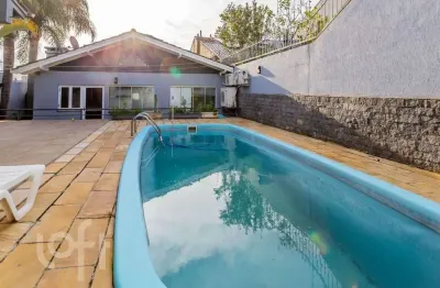 Casa com 3 quartos à venda na rua elias bothome, 178, jardim itu sabará, porto alegre, 200 m2 por r$ 1.120.000