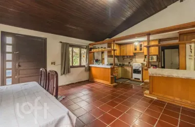 Casa com 5 quartos à venda na rua fernando strehlau, 175, jardim itu sabará, porto alegre, 235 m2 por r$ 510.000