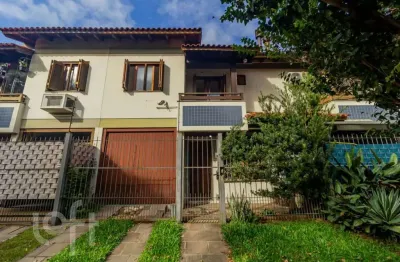 Casa em condomínio fechado com 3 quartos à venda na rua itapitocaí, 1031, cristal, porto alegre, 105 m2 por r$ 430.000