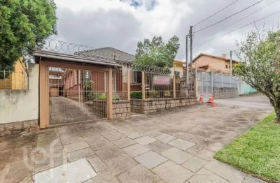 Casa com 3 quartos à venda na rua frederico etzberger, 252, nonoai, porto alegre, 315 m2 por r$ 586.000