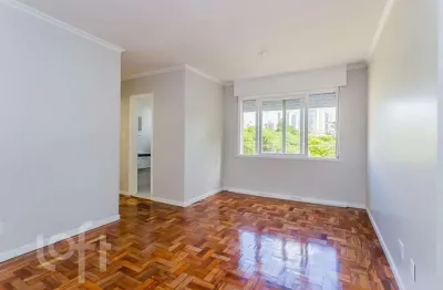 Apartamento com 2 quartos à venda na rua sapê, 670, vila ipiranga, porto alegre, 58 m2 por r$ 239.000