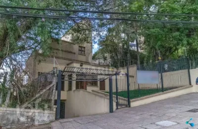 Casa em condomínio fechado com 4 quartos à venda na rua miguel couto, 866, menino deus, porto alegre, 373 m2 por r$ 995.000