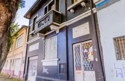 Casa com 4 quartos à venda na rua são carlos, 716, floresta, porto alegre, 180 m2 por r$ 940.500