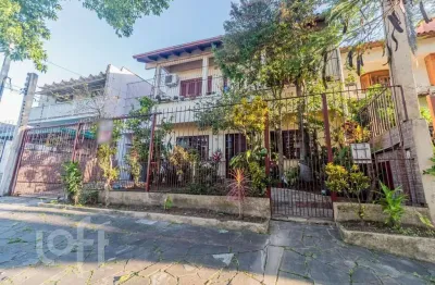 Casa com 4 quartos à venda na rua doutor marino abrahão, 70, passo das pedras, porto alegre, 215 m2 por r$ 740.000