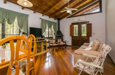 Casa com 3 quartos à venda na rua emílio dimari, 65, belém novo, porto alegre, 180 m2 por r$ 712.500