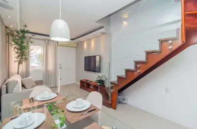 Casa em condomínio fechado com 2 quartos à venda na rua guilherme schell, 1250, santo antônio, porto alegre, 76 m2 por r$ 317.300