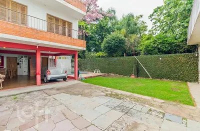 Casa com 3 quartos à venda na rua professora cecília corseuil, 206, tristeza, porto alegre, 240 m2 por r$ 1.190.000