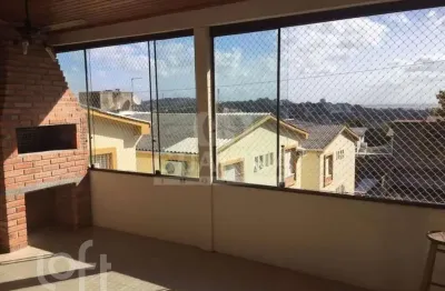 Casa com 3 quartos à venda na rua tijuca, 326, medianeira, porto alegre, 225 m2 por r$ 630.000