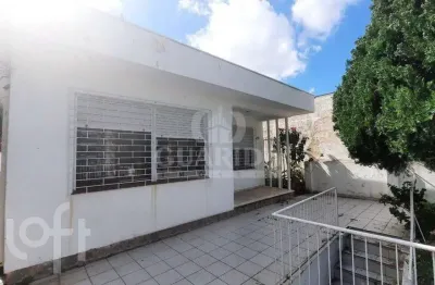 Casa com 4 quartos à venda na rua doutor aurélio py, 220, medianeira, porto alegre, 300 m2 por r$ 552.000