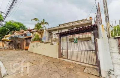 Casa com 5 quartos à venda na avenida nonoai, 1686, nonoai, porto alegre, 358 m2 por r$ 800.000