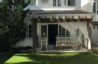Casa em condomínio fechado com 5 quartos à venda na avenida juca batista, 8000, belém novo, porto alegre, 251 m2 por r$ 1.500.000