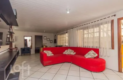 Casa com 6 quartos à venda na rua alberto silva, 810, vila ipiranga, porto alegre, 206 m2 por r$ 2.000.000