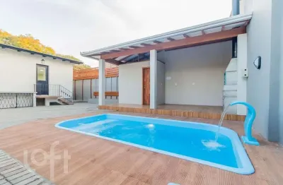 Casa com 2 quartos à venda na rua leopoldo bettiol, 26, jardim itu sabará, porto alegre, 85 m2 por r$ 799.000