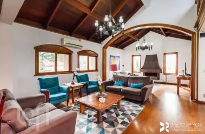 Casa com 3 quartos à venda na rua engenheiro coelho parreira, 176, ipanema, porto alegre, 292 m2 por r$ 1.850.000