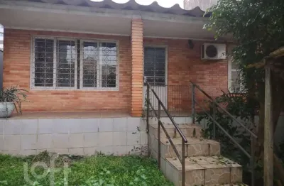Casa com 4 quartos à venda na rua doutor dias de carvalho, 85, tristeza, porto alegre, 200 m2 por r$ 900.000