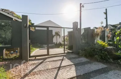 Casa em condomínio fechado com 3 quartos à venda na rua manuele cristiane gonçalves, 79, vila nova, porto alegre, 134 m2 por r$ 510.000