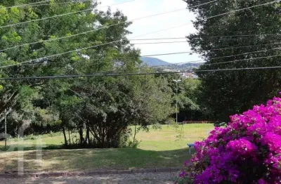 Casa com 3 quartos à venda na rua osmar meletti, 24, espírito santo, porto alegre, 170 m2 por r$ 638.000