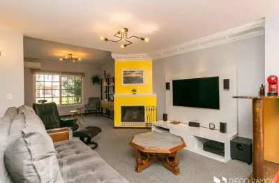 Casa em condomínio fechado com 5 quartos à venda na rua conrado ferrari, 71, ipanema, porto alegre, 216 m2 por r$ 870.000