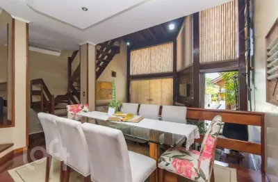 Casa com 3 quartos à venda na rua jorge salis goulart, 138, jardim são pedro, porto alegre, 360 m2 por r$ 1.474.000