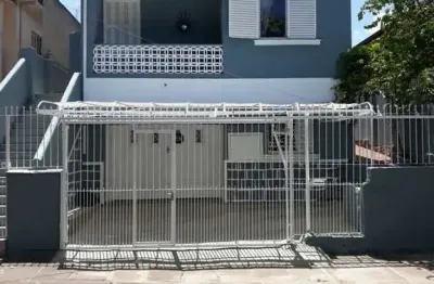 Casa com 4 quartos à venda na avenida carneiro da fontoura, 307, jardim são pedro, porto alegre, 390 m2 por r$ 890.000