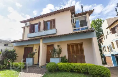 Casa em condomínio fechado com 3 quartos à venda na rua doutor mário totta, 416, tristeza, porto alegre, 170 m2 por r$ 630.000