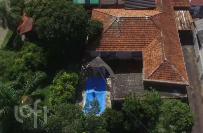 Casa com 4 quartos à venda na avenida benno mentz, 750, vila ipiranga, porto alegre, 230 m2 por r$ 1.596.000