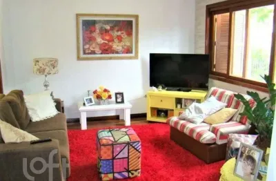 Casa com 3 quartos à venda na rua ítalo brutto, 130, espírito santo, porto alegre, 180 m2 por r$ 745.000