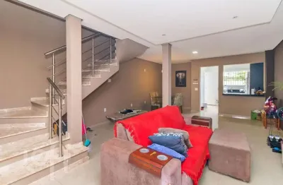 Casa com 3 quartos à venda na rua breno rosa, 30, vila nova, porto alegre, 117 m2 por r$ 394.250
