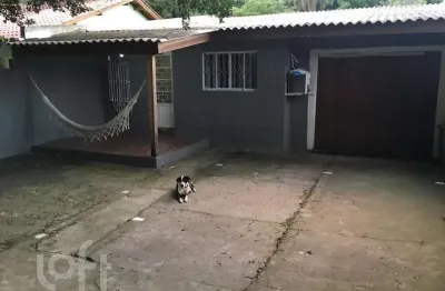 Casa com 2 quartos à venda na rua dolores duran, 159, agronomia, porto alegre, 150 m2 por r$ 480.000