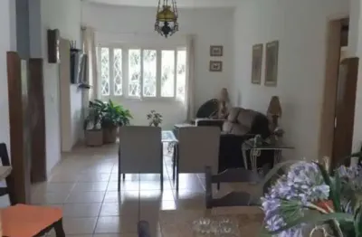 Casa com 3 quartos à venda na rua landel de moura, 9, tristeza, porto alegre, 250 m2 por r$ 1.800.000