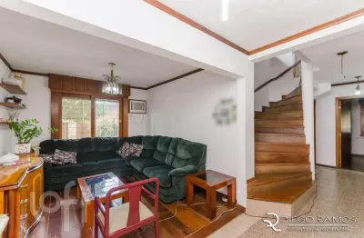Casa com 5 quartos à venda na rua bogotá, 720, jardim lindóia, porto alegre, 487 m2 por r$ 1.871.500