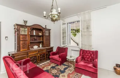 Casa com 7 quartos à venda na rua joão guimarães, 97, santa cecília, porto alegre, 482 m2 por r$ 1.649.000