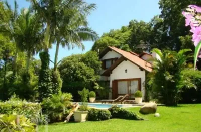 Casa com 4 quartos à venda na rua pareci, 40, vila assunção, porto alegre, 700 m2 por r$ 4.239.001