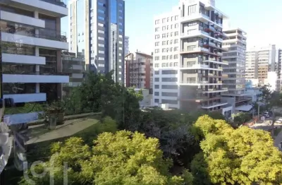 Apartamento com 3 quartos à venda na avenida soledade, 344, petrópolis, porto alegre, 140 m2 por r$ 1.490.000