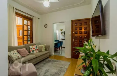 Apartamento com 2 quartos à venda na avenida bastian, 497, menino deus, porto alegre, 51 m2 por r$ 299.000