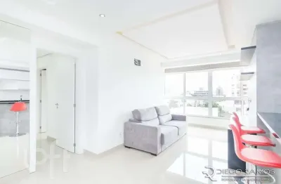Apartamento com 3 quartos à venda na rua são luís, 600, santana, porto alegre, 84 m2 por r$ 790.000