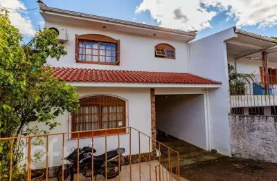 Casa com 3 quartos à venda na tenente ascencio soares fogaça, 150, são josé, porto alegre, 185 m2 por r$ 680.000
