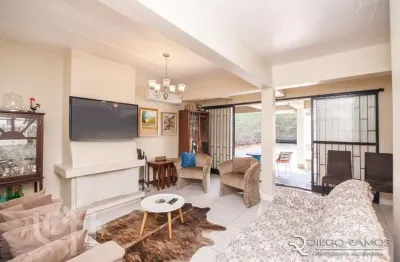 Casa com 5 quartos à venda na rua professor cristiano fischer, 1138, jardim do salso, porto alegre, 375 m2 por r$ 905.000