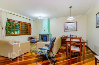 Casa com 2 quartos à venda na rua germano petersen júnior, 468, auxiliadora, porto alegre, 310 m2 por r$ 1.300.000