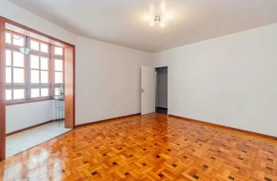 Apartamento com 3 quartos à venda na rua santo antônio, 611, bom fim, porto alegre, 103 m2 por r$ 427.500