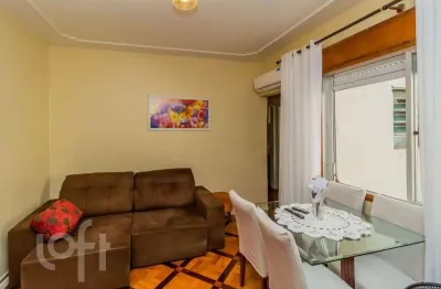 Apartamento com 2 quartos à venda na rua peri machado, 99, menino deus, porto alegre, 59 m2 por r$ 320.000