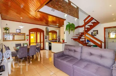 Casa com 5 quartos à venda na rua figueredo mascarenhas, 295, sarandi, porto alegre, 210 m2 por r$ 750.000