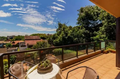 Casa com 3 quartos à venda na rua sady barros hofmeister, 40, teresópolis, porto alegre, 350 m2 por r$ 1.550.000