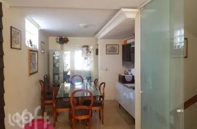 Casa com 4 quartos à venda na rua águas mortas, 149, medianeira, porto alegre, 244 m2 por r$ 550.000