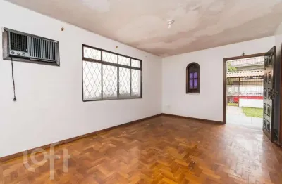 Casa com 3 quartos à venda na rua santa flora, 1159, cavalhada, porto alegre, 240 m2 por r$ 807.000