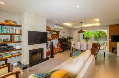 Casa em condomínio fechado com 3 quartos à venda na rua eroni soares machado, 300, hípica, porto alegre, 136 m2 por r$ 799.000